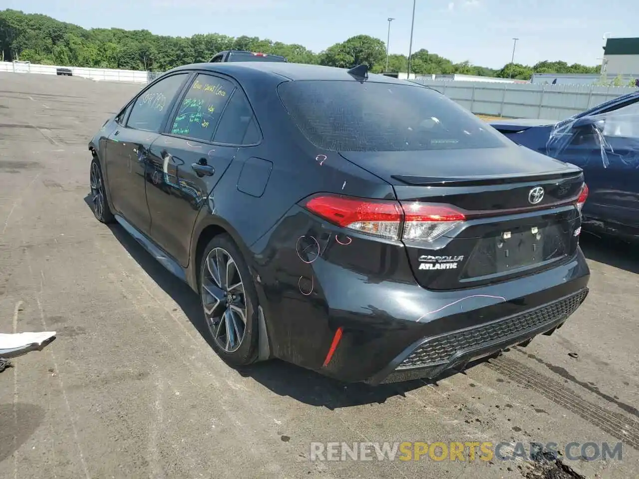 3 Photograph of a damaged car JTDP4RCE8LJ009347 TOYOTA COROLLA 2020