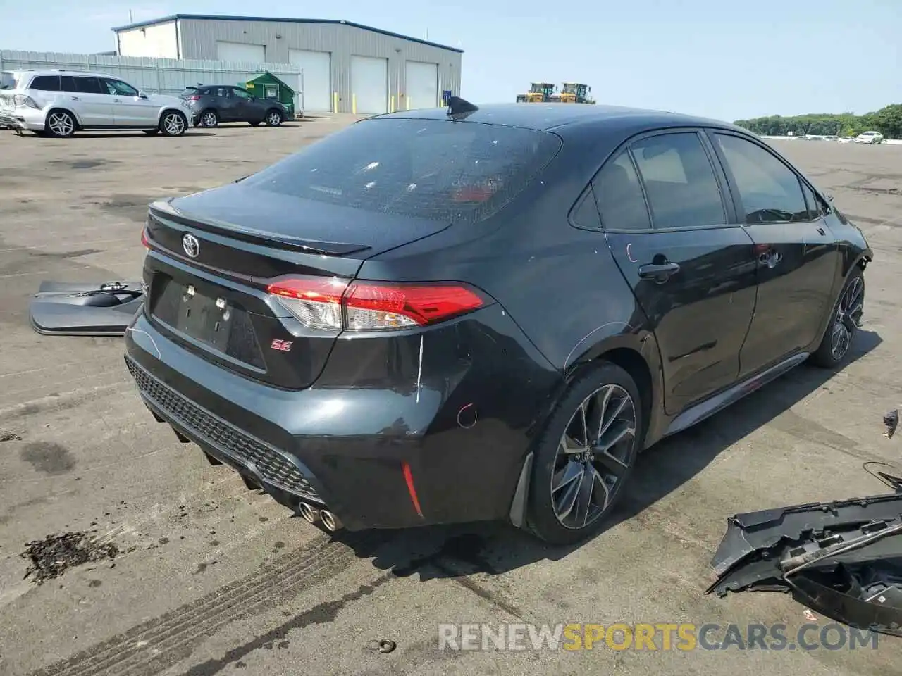 4 Photograph of a damaged car JTDP4RCE8LJ009347 TOYOTA COROLLA 2020