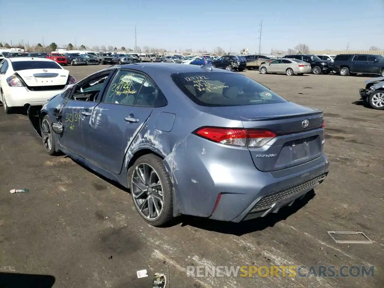 3 Photograph of a damaged car JTDP4RCE8LJ010868 TOYOTA COROLLA 2020