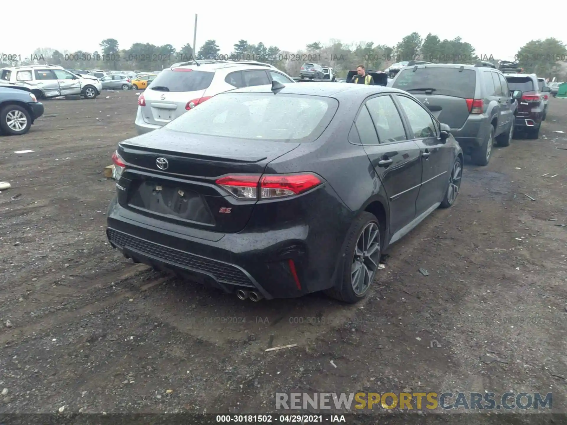 4 Photograph of a damaged car JTDP4RCE8LJ016637 TOYOTA COROLLA 2020