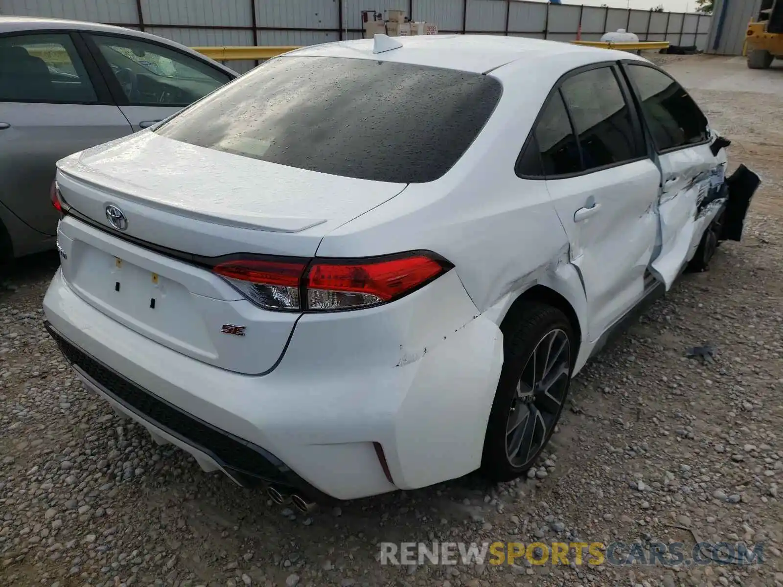 4 Photograph of a damaged car JTDP4RCE8LJ050190 TOYOTA COROLLA 2020