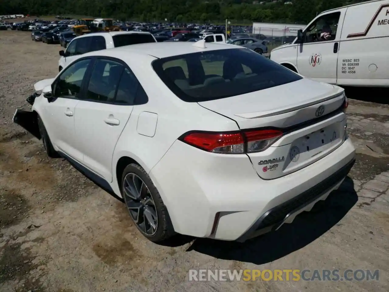 3 Photograph of a damaged car JTDP4RCE9LJ011706 TOYOTA COROLLA 2020