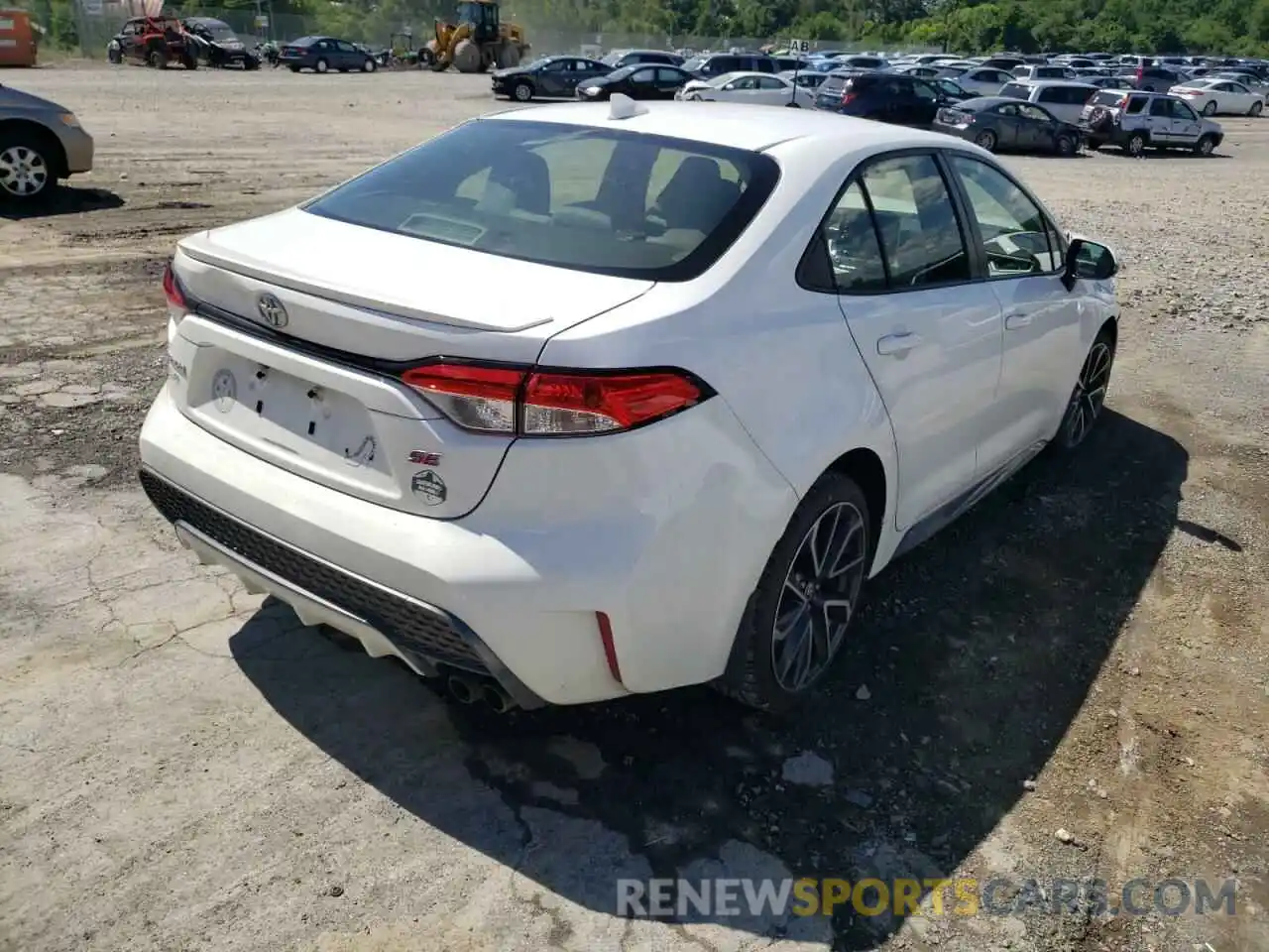 4 Photograph of a damaged car JTDP4RCE9LJ011706 TOYOTA COROLLA 2020