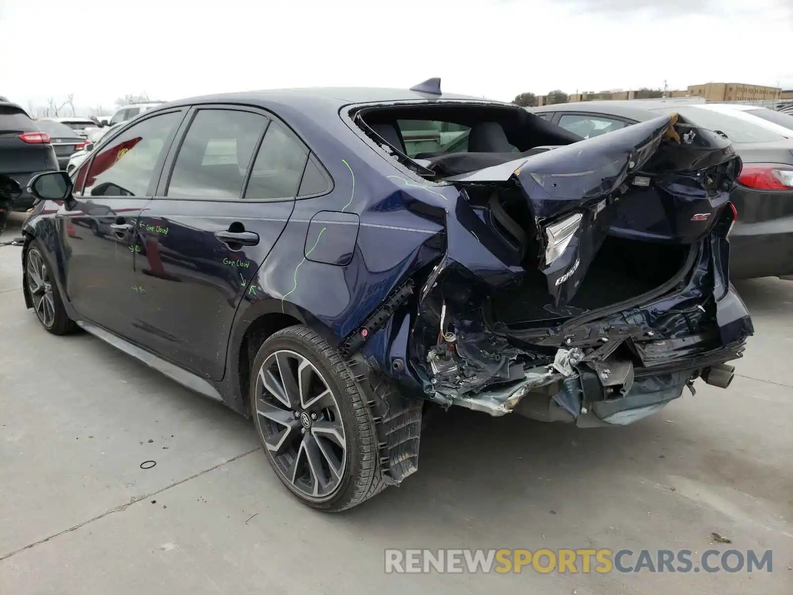 3 Photograph of a damaged car JTDP4RCE9LJ011818 TOYOTA COROLLA 2020