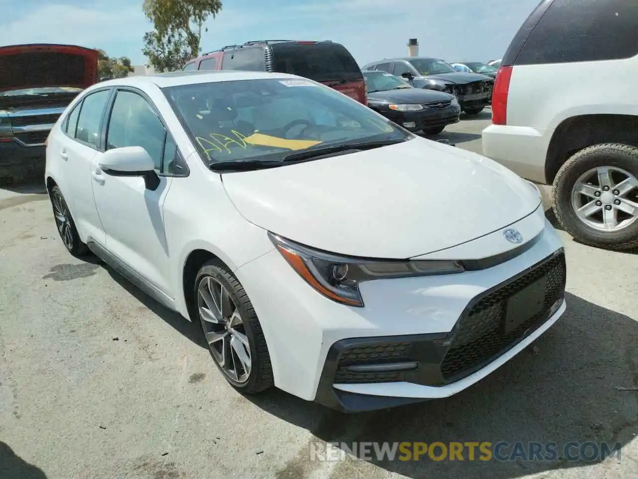 1 Photograph of a damaged car JTDP4RCE9LJ018946 TOYOTA COROLLA 2020