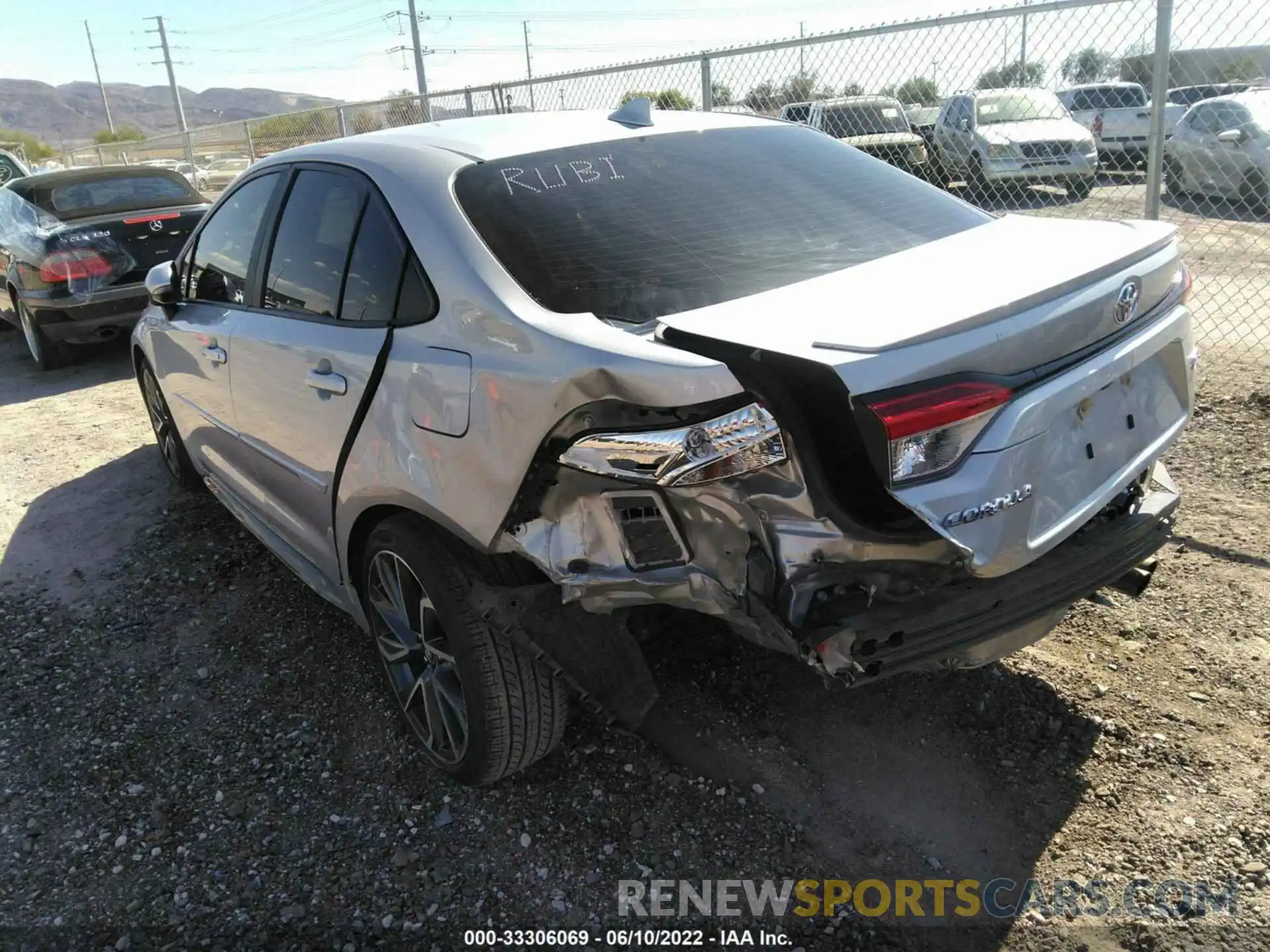 3 Photograph of a damaged car JTDP4RCE9LJ032197 TOYOTA COROLLA 2020