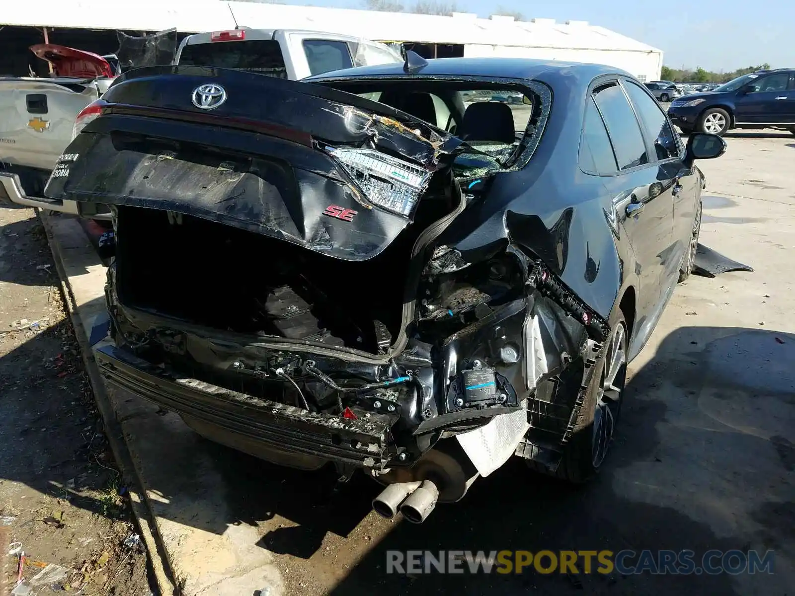 4 Photograph of a damaged car JTDP4RCE9LJ035245 TOYOTA COROLLA 2020