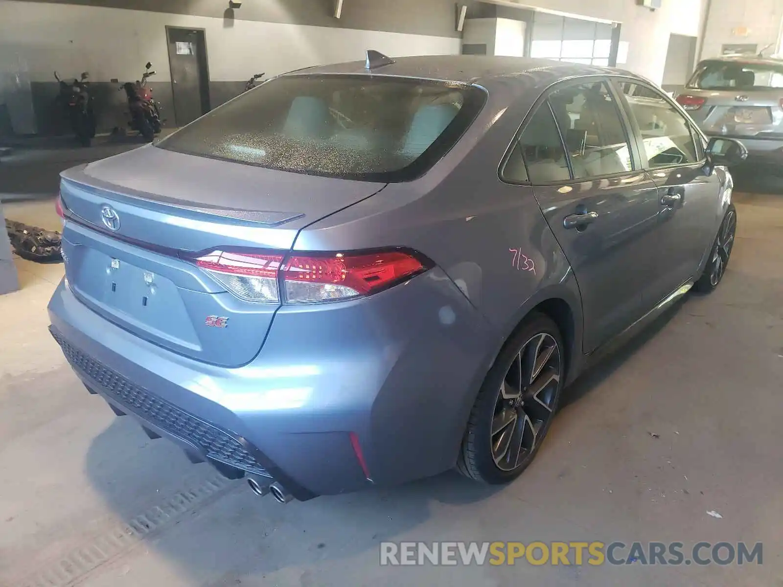 4 Photograph of a damaged car JTDP4RCE9LJ035763 TOYOTA COROLLA 2020