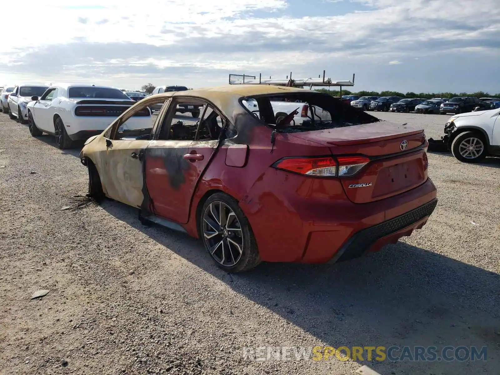 3 Photograph of a damaged car JTDP4RCE9LJ053230 TOYOTA COROLLA 2020