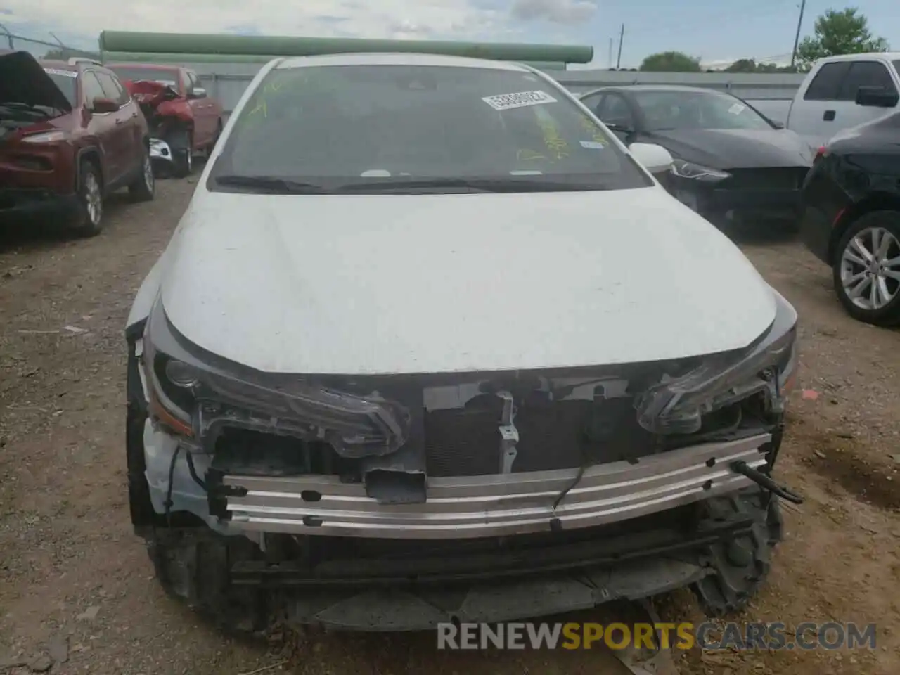 9 Photograph of a damaged car JTDP4RCEXLJ003954 TOYOTA COROLLA 2020