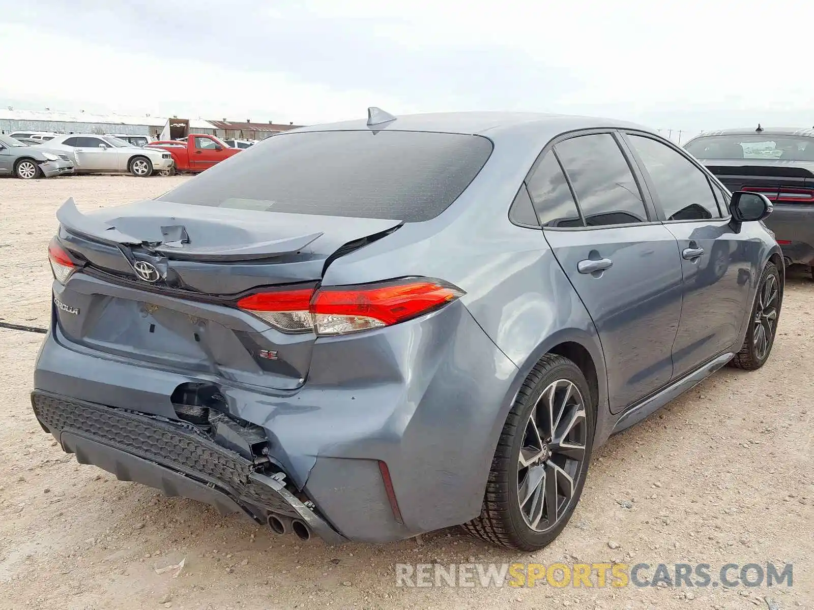 4 Photograph of a damaged car JTDP4RCEXLJ005350 TOYOTA COROLLA 2020