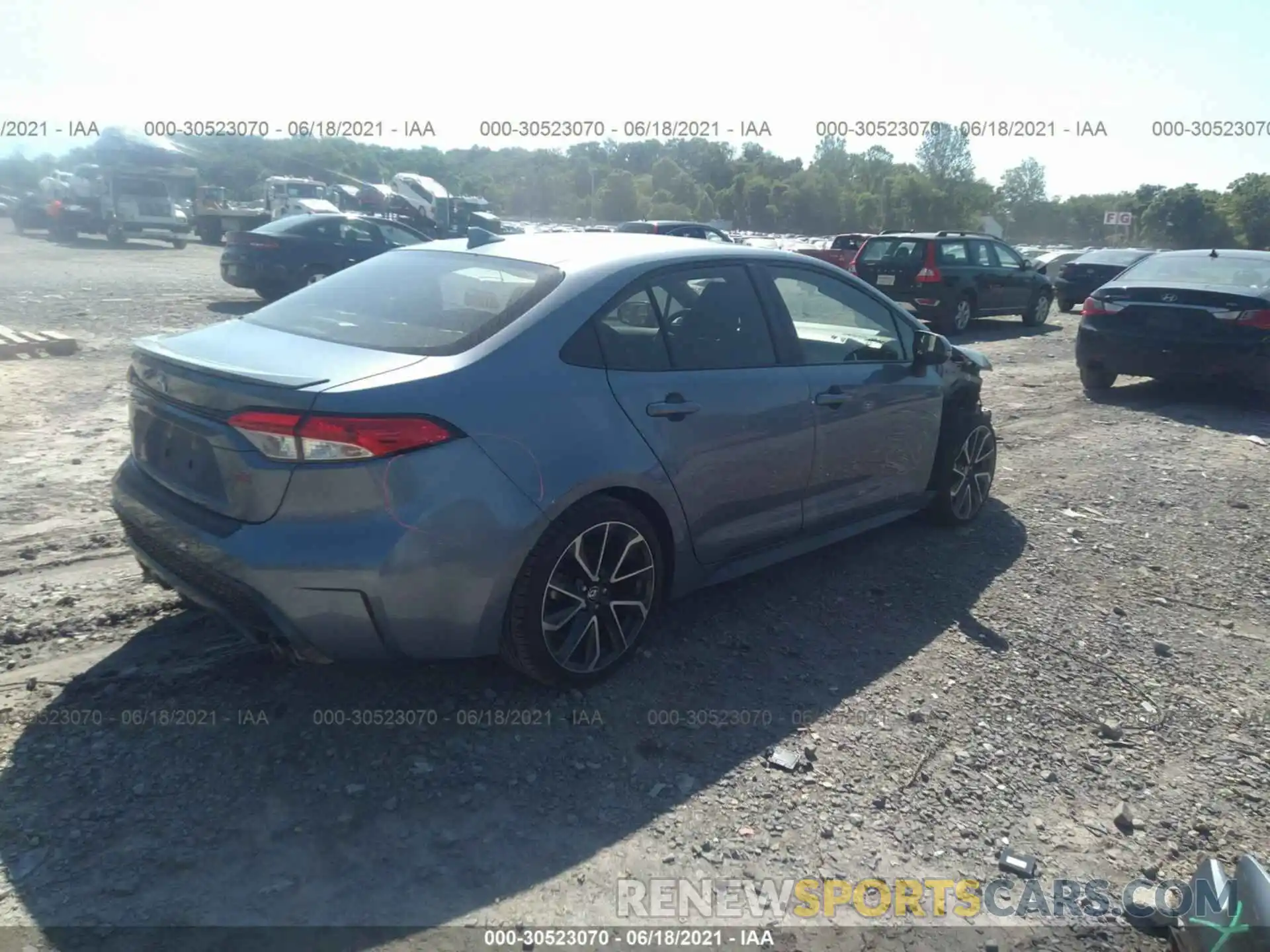 4 Photograph of a damaged car JTDP4RCEXLJ015215 TOYOTA COROLLA 2020