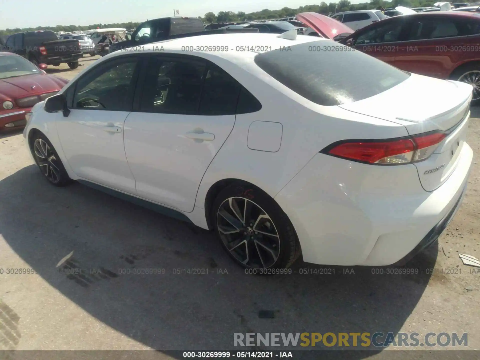 1 Photograph of a damaged car JTDP4RCEXLJ015652 TOYOTA COROLLA 2020