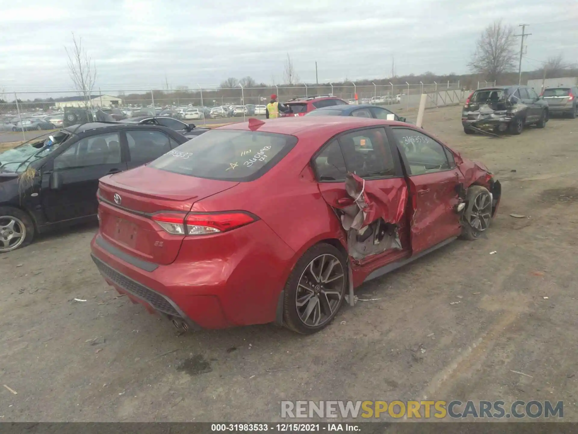 4 Photograph of a damaged car JTDP4RCEXLJ017255 TOYOTA COROLLA 2020