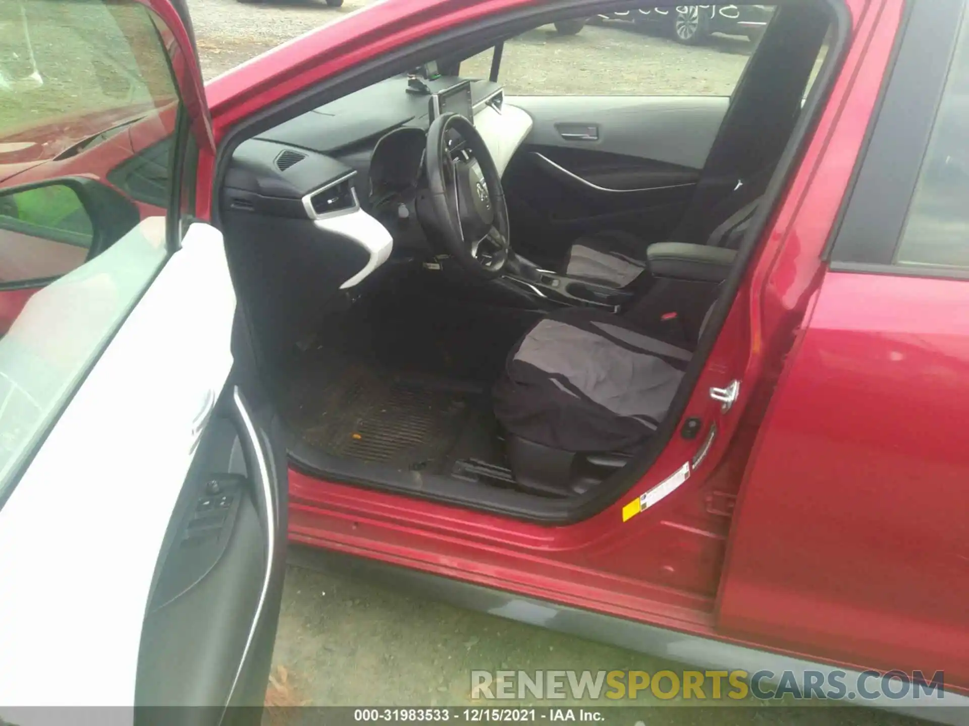 5 Photograph of a damaged car JTDP4RCEXLJ017255 TOYOTA COROLLA 2020