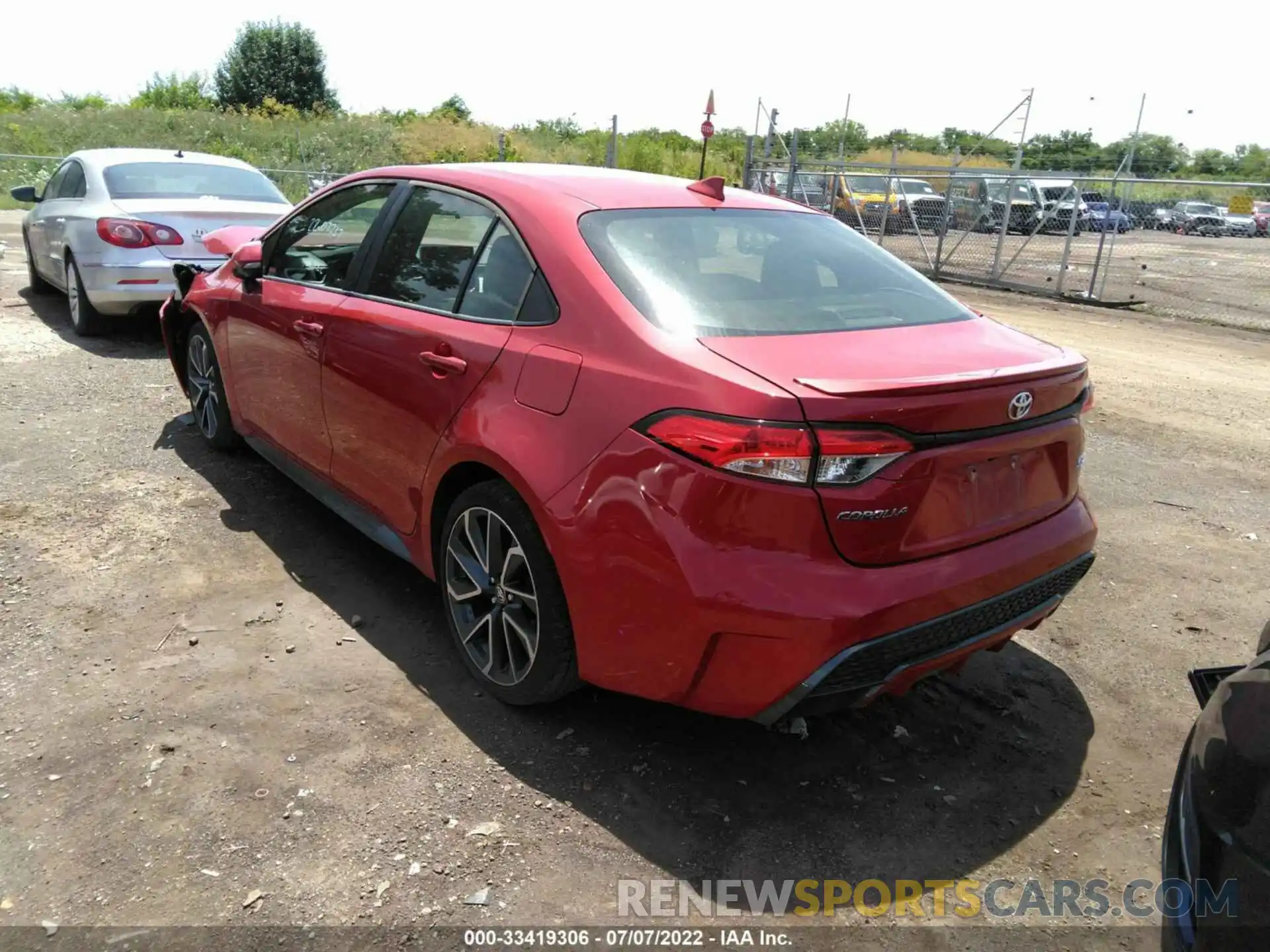 3 Photograph of a damaged car JTDS4RCE0LJ000314 TOYOTA COROLLA 2020