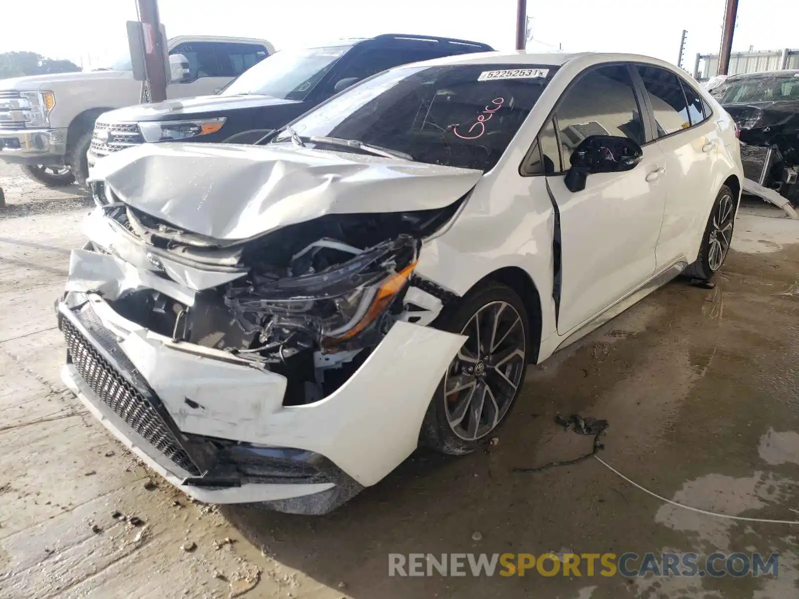 2 Photograph of a damaged car JTDS4RCE0LJ000717 TOYOTA COROLLA 2020