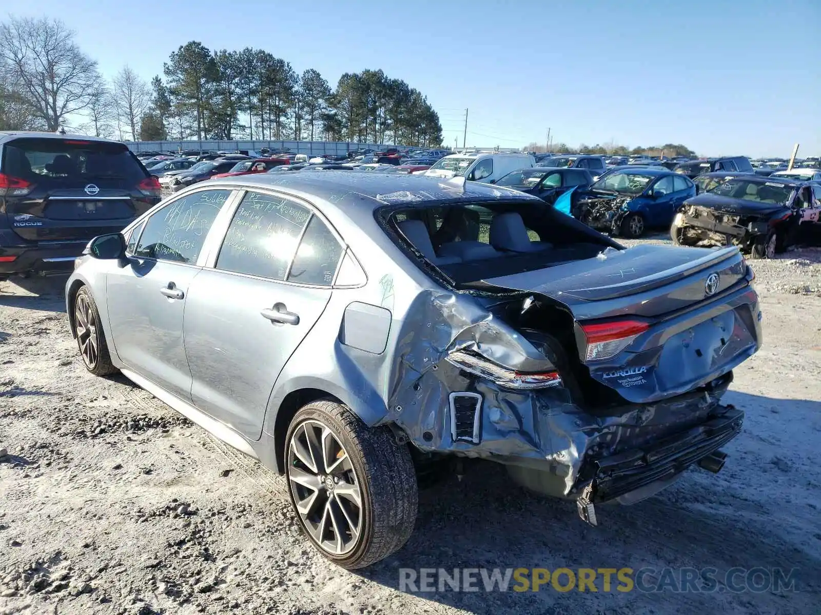 3 Photograph of a damaged car JTDS4RCE0LJ002452 TOYOTA COROLLA 2020