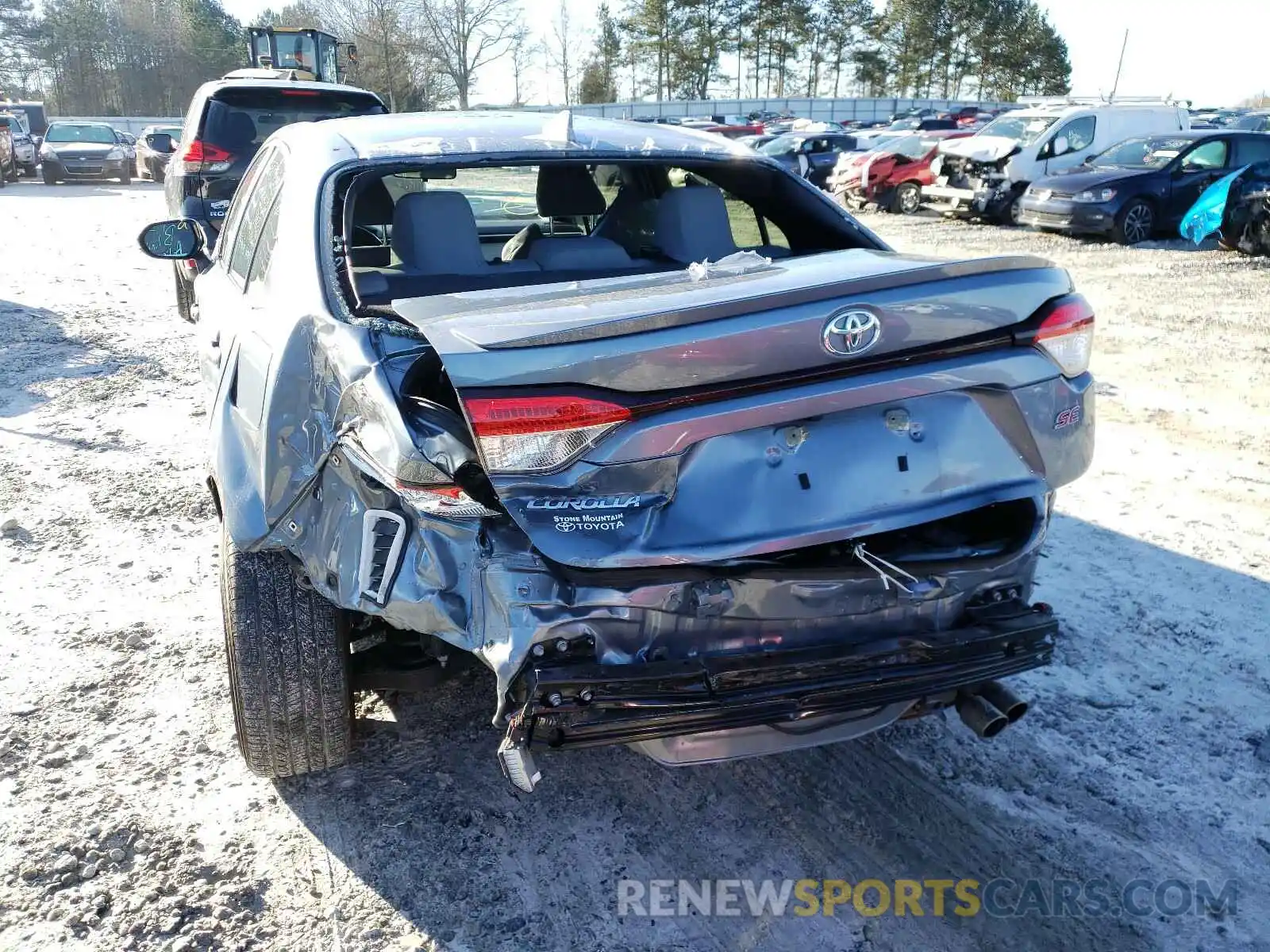 9 Photograph of a damaged car JTDS4RCE0LJ002452 TOYOTA COROLLA 2020