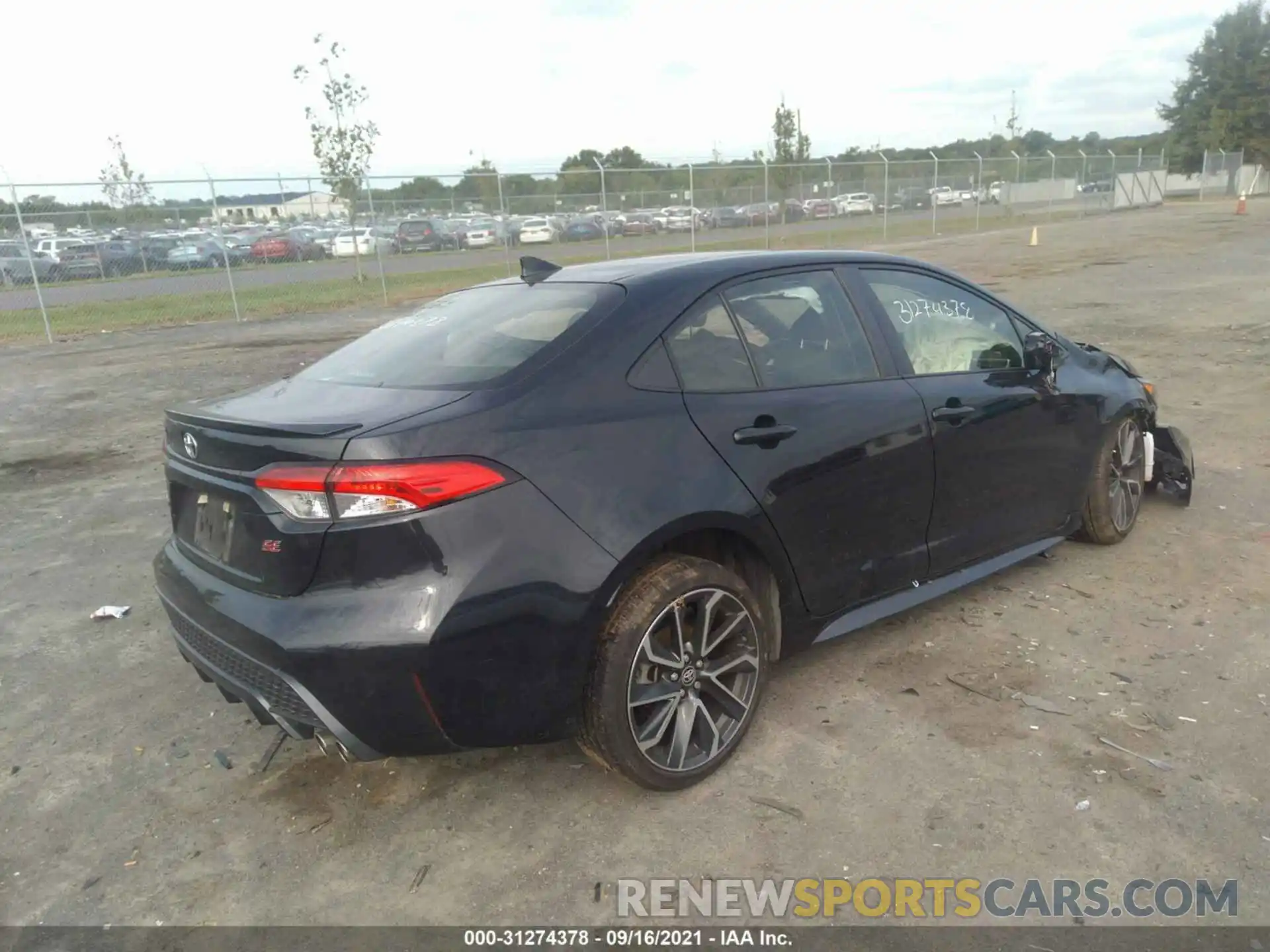 4 Photograph of a damaged car JTDS4RCE0LJ003732 TOYOTA COROLLA 2020