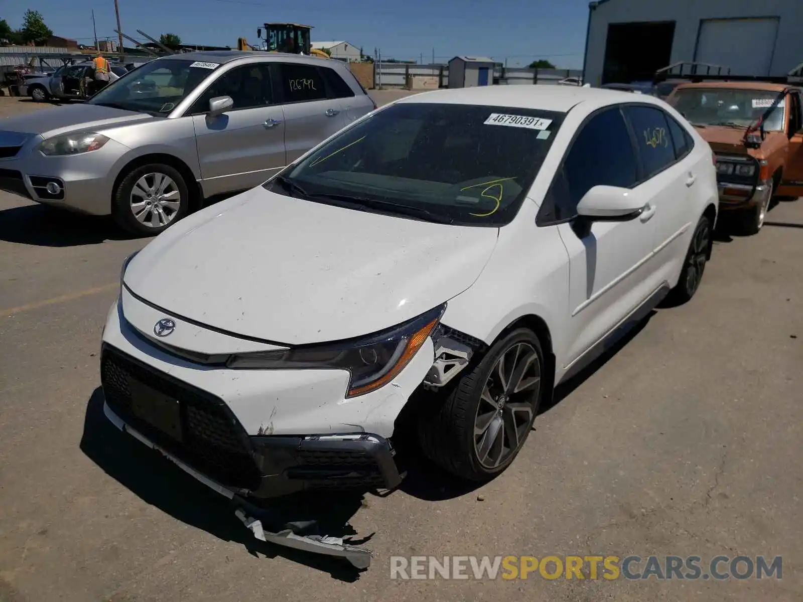 2 Photograph of a damaged car JTDS4RCE0LJ003830 TOYOTA COROLLA 2020