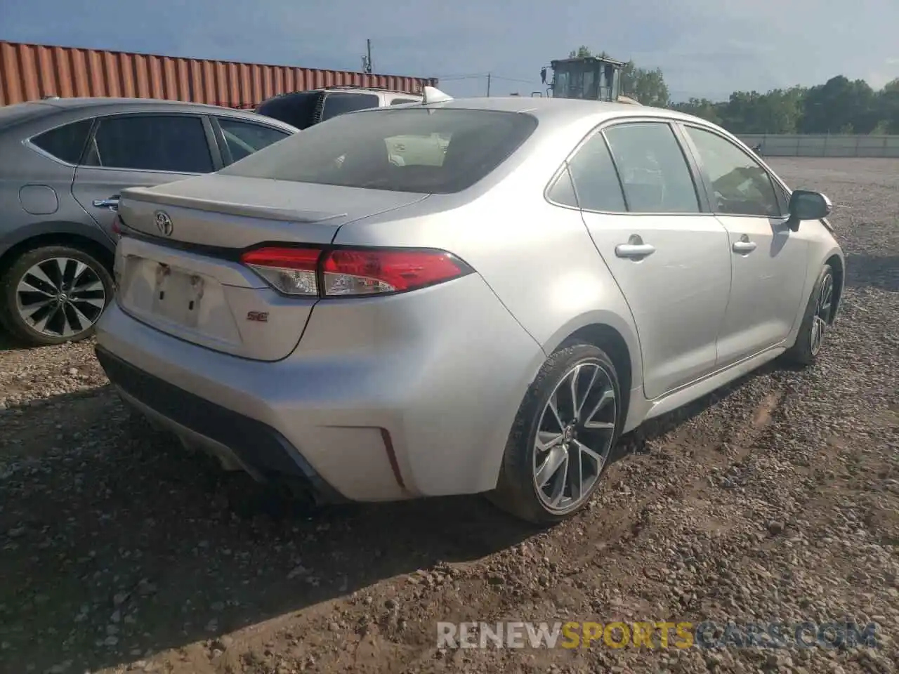 4 Photograph of a damaged car JTDS4RCE0LJ005948 TOYOTA COROLLA 2020