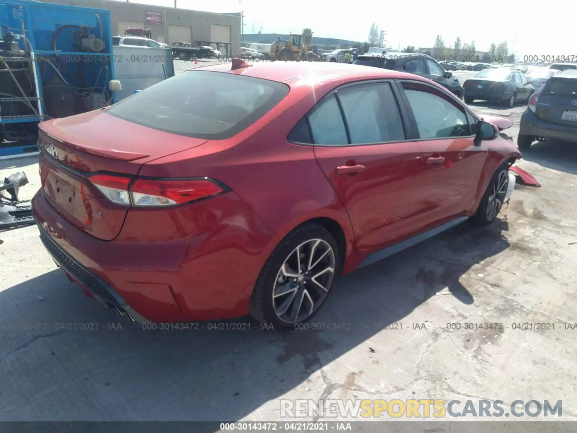 4 Photograph of a damaged car JTDS4RCE0LJ006033 TOYOTA COROLLA 2020