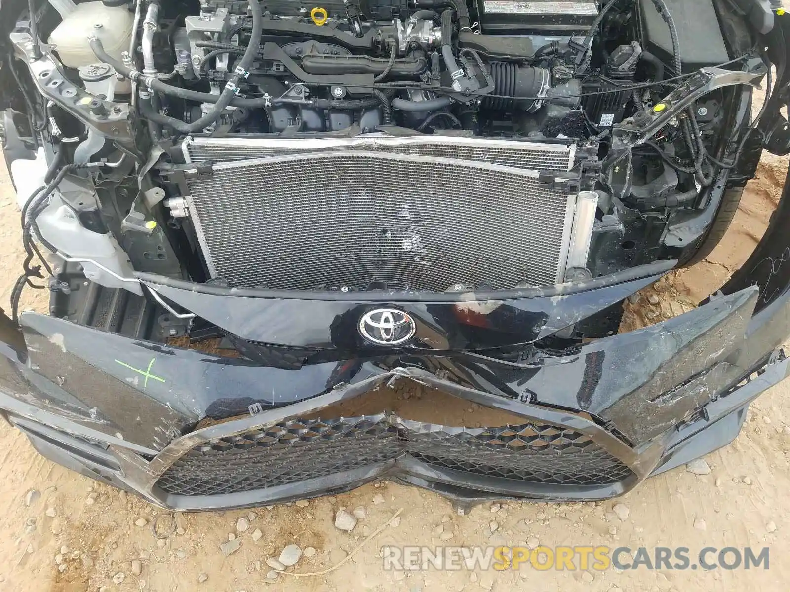 9 Photograph of a damaged car JTDS4RCE0LJ006307 TOYOTA COROLLA 2020