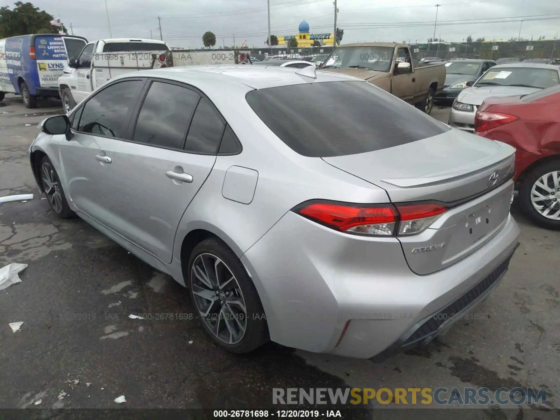 3 Photograph of a damaged car JTDS4RCE0LJ007697 TOYOTA COROLLA 2020