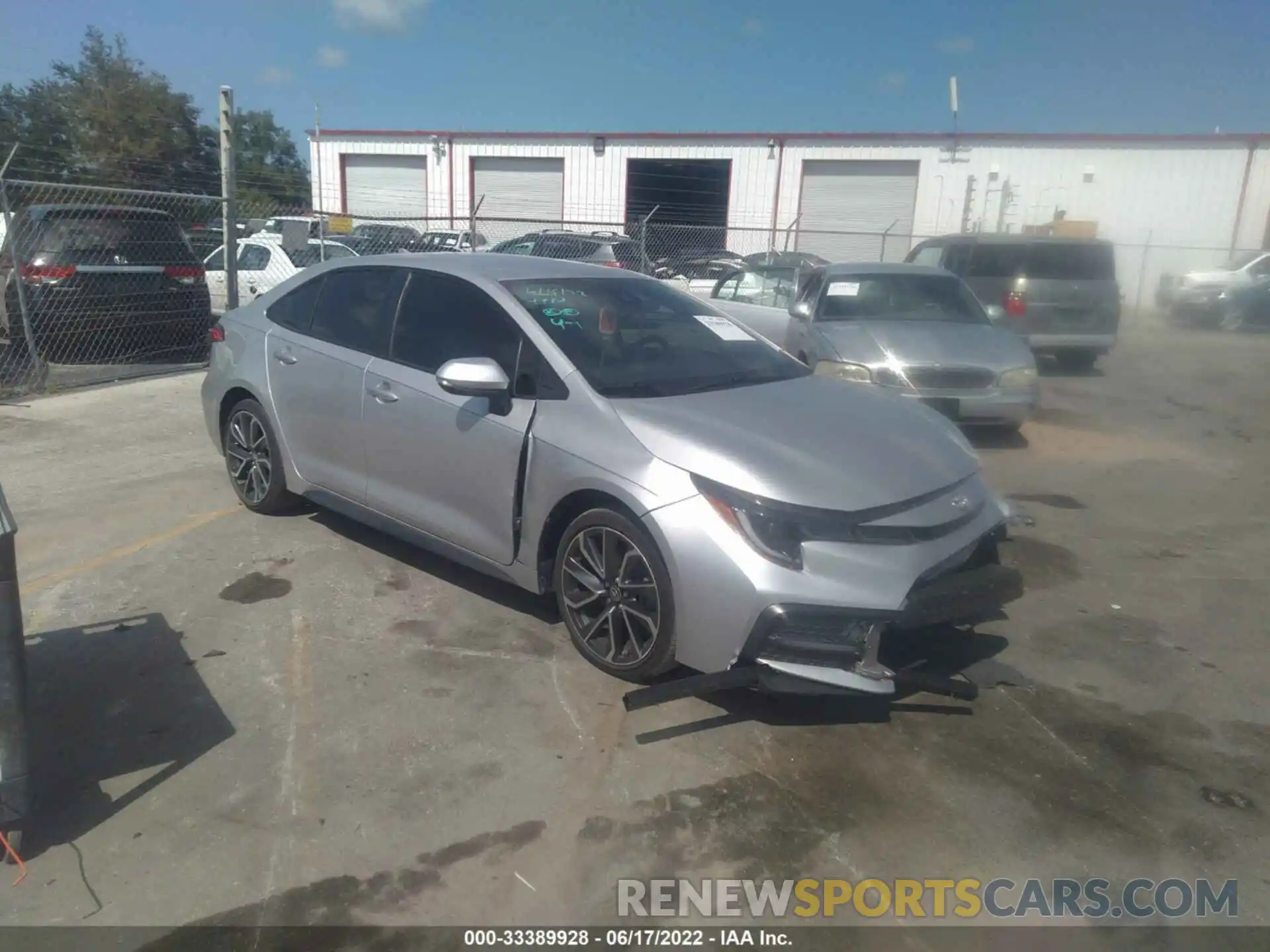 1 Photograph of a damaged car JTDS4RCE0LJ008106 TOYOTA COROLLA 2020