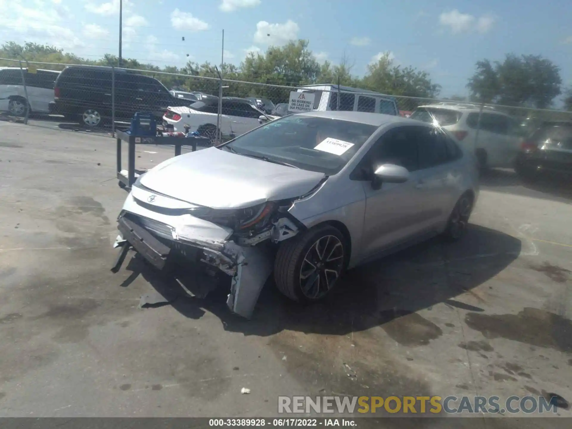 2 Photograph of a damaged car JTDS4RCE0LJ008106 TOYOTA COROLLA 2020