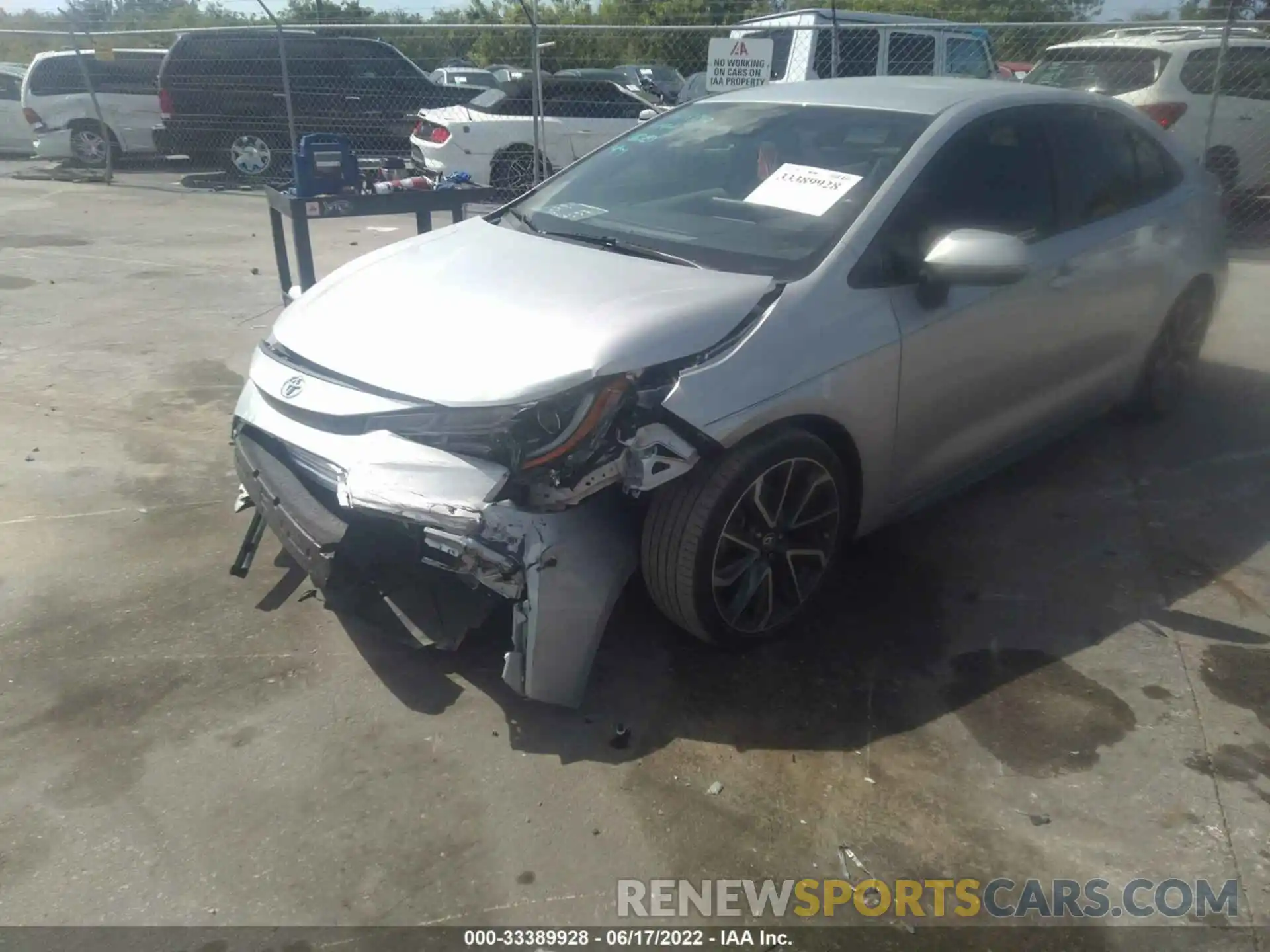 6 Photograph of a damaged car JTDS4RCE0LJ008106 TOYOTA COROLLA 2020