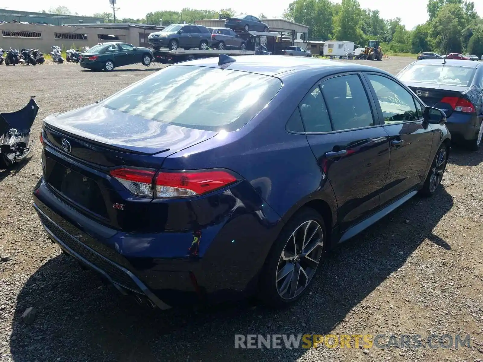 4 Photograph of a damaged car JTDS4RCE0LJ009787 TOYOTA COROLLA 2020