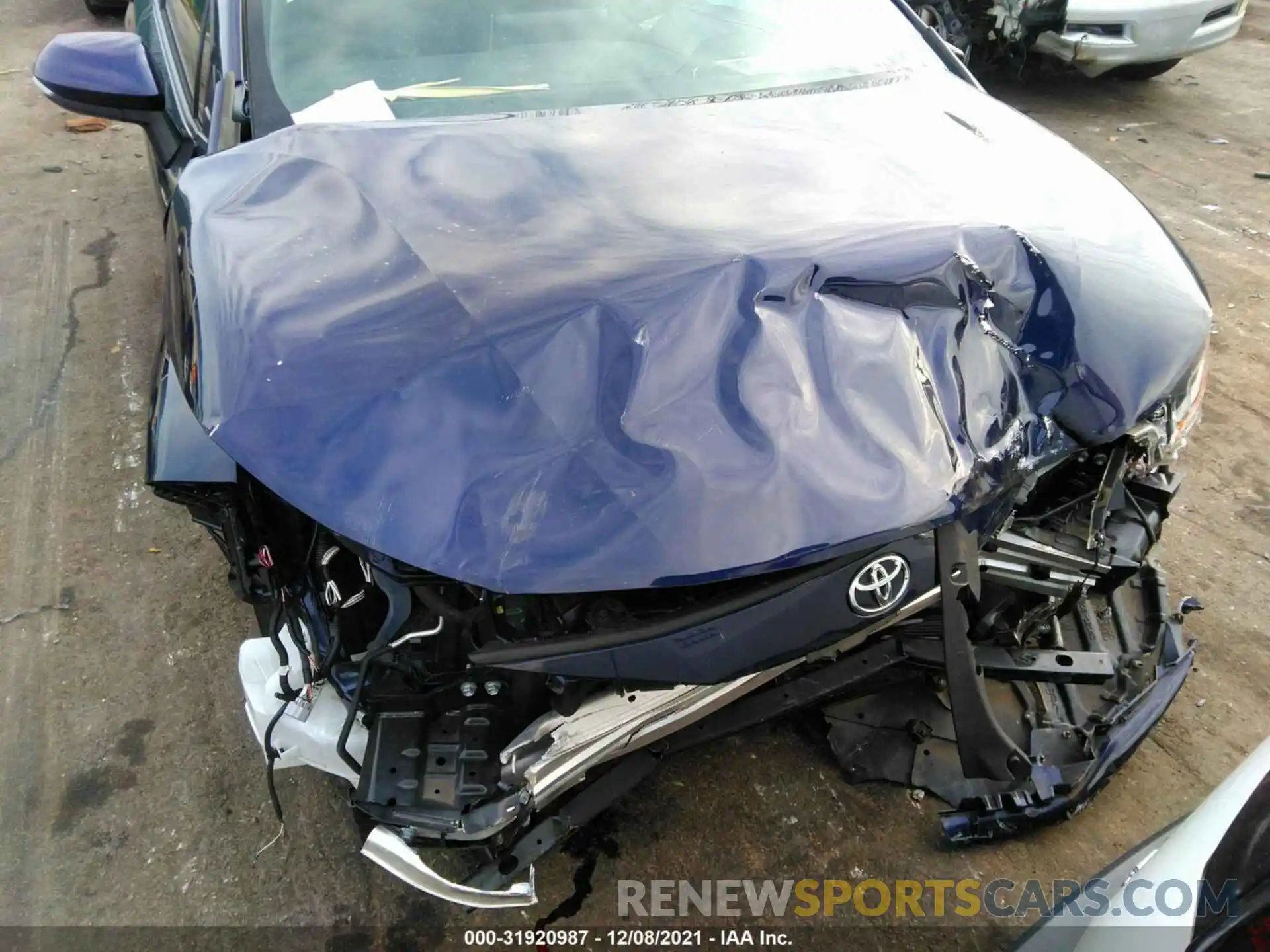 6 Photograph of a damaged car JTDS4RCE0LJ010776 TOYOTA COROLLA 2020