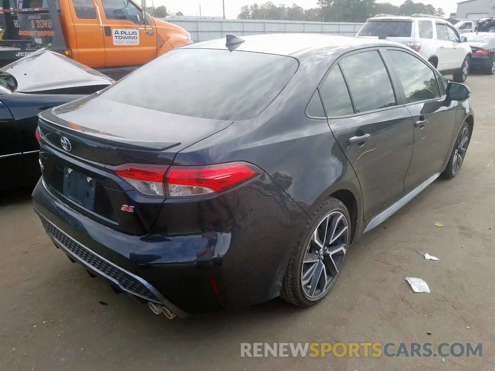 4 Photograph of a damaged car JTDS4RCE0LJ011619 TOYOTA COROLLA 2020