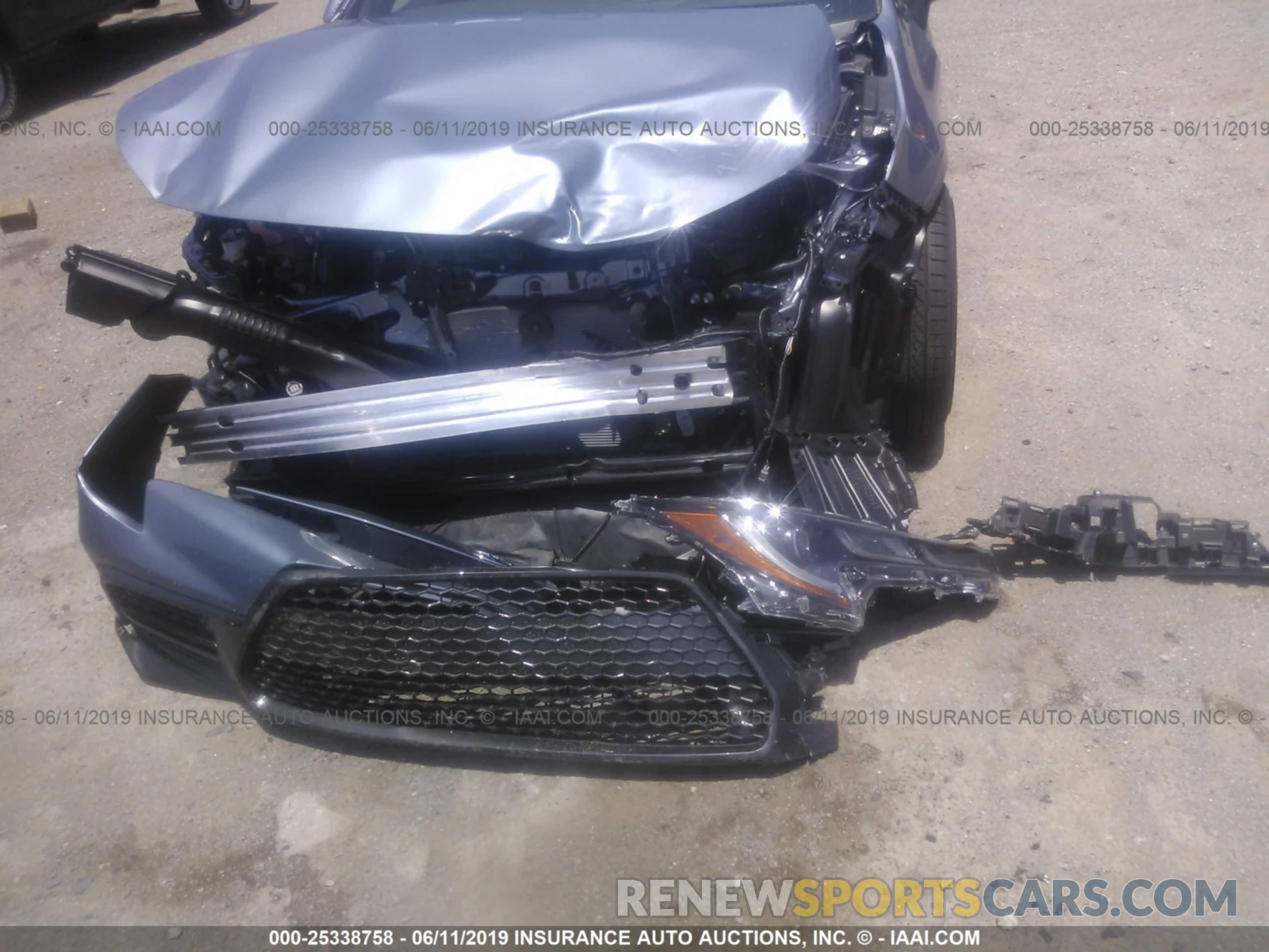 6 Photograph of a damaged car JTDS4RCE0LJ012477 TOYOTA COROLLA 2020