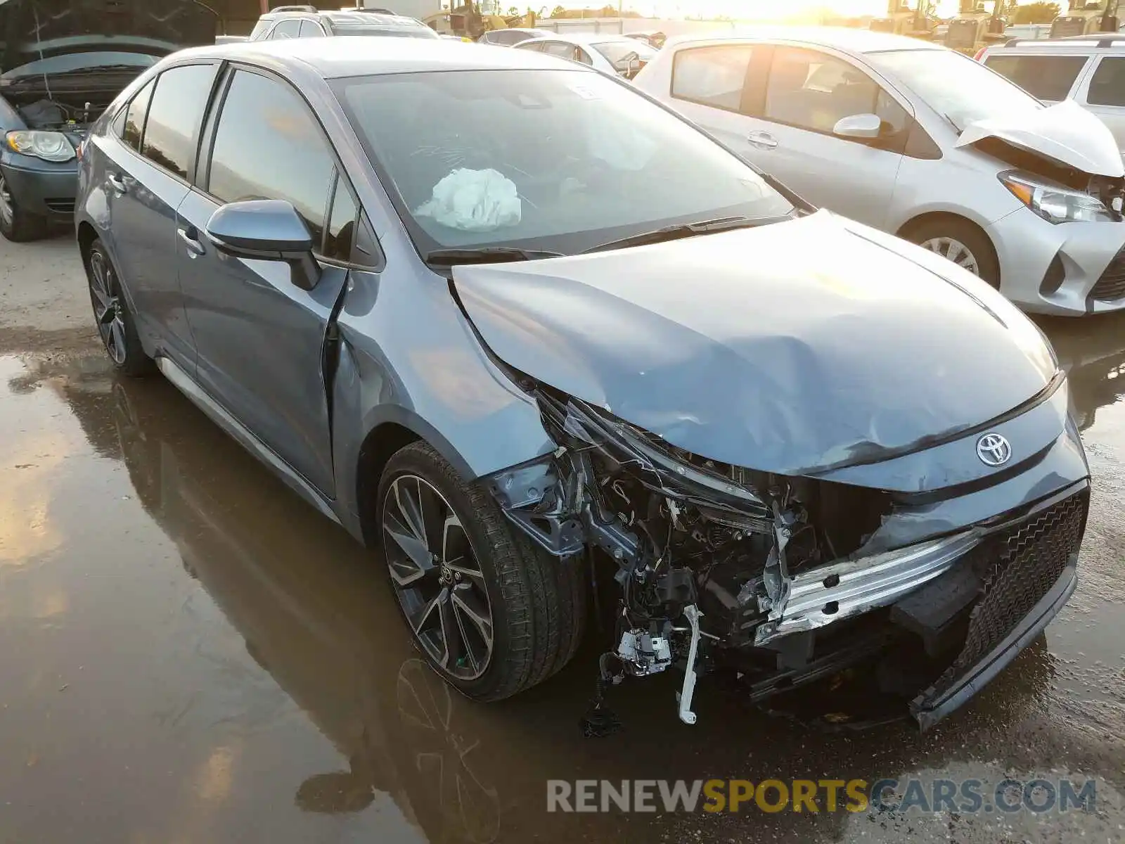 1 Photograph of a damaged car JTDS4RCE0LJ019851 TOYOTA COROLLA 2020