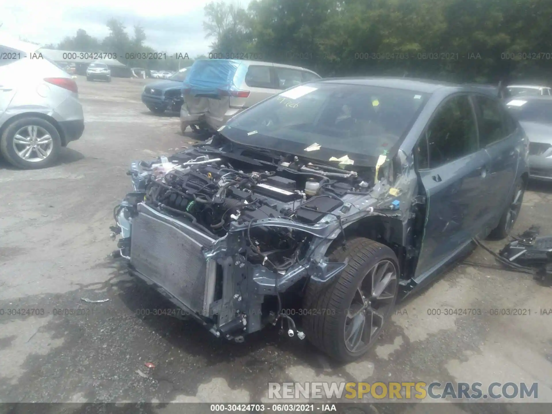 2 Photograph of a damaged car JTDS4RCE0LJ019946 TOYOTA COROLLA 2020