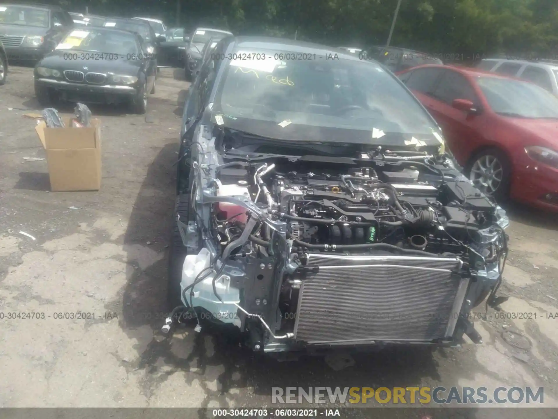 6 Photograph of a damaged car JTDS4RCE0LJ019946 TOYOTA COROLLA 2020