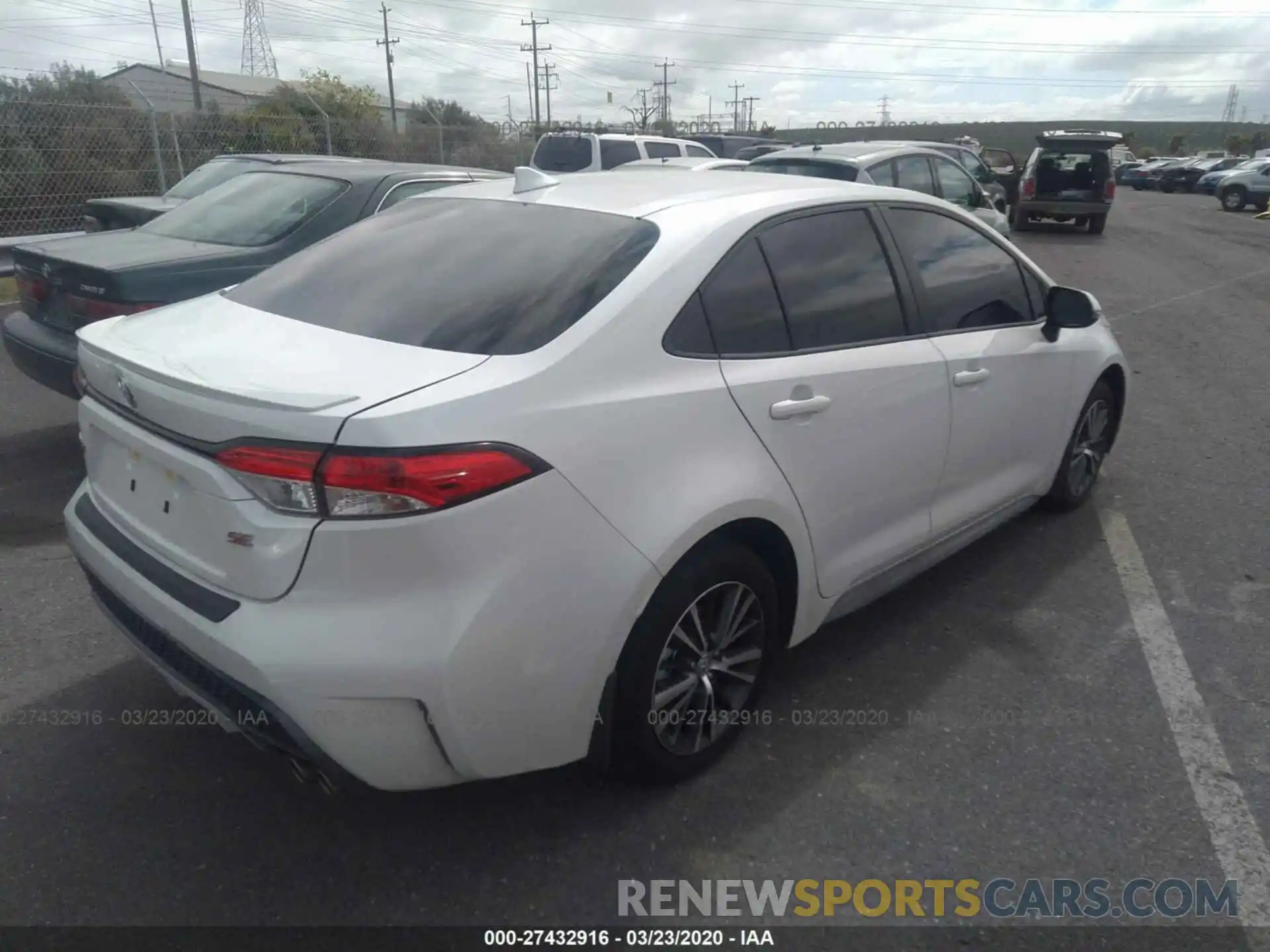 4 Photograph of a damaged car JTDS4RCE0LJ020238 TOYOTA COROLLA 2020