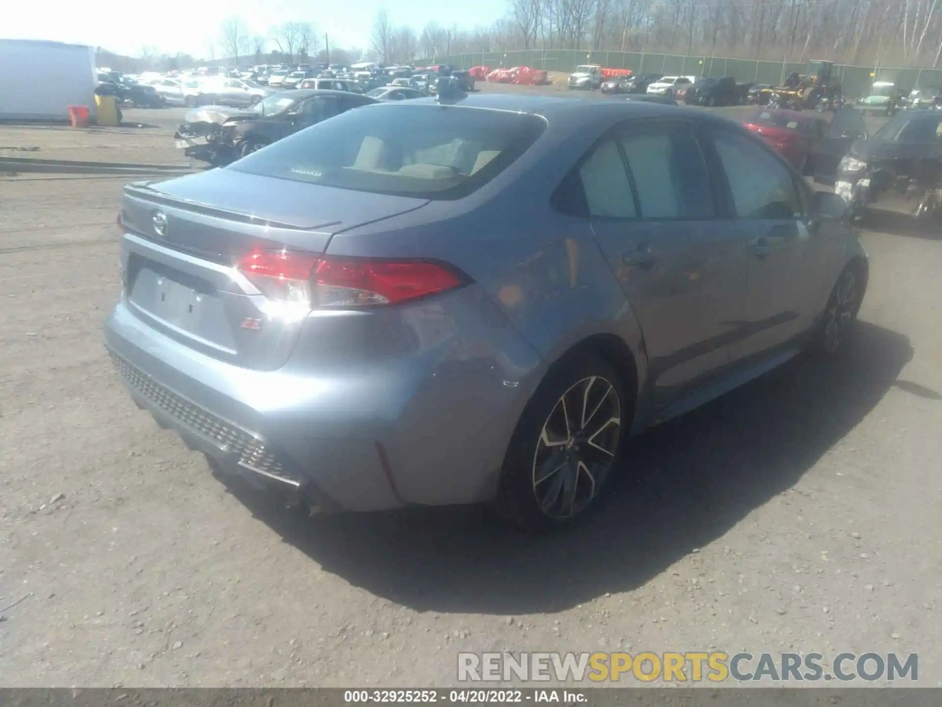 4 Photograph of a damaged car JTDS4RCE0LJ021843 TOYOTA COROLLA 2020