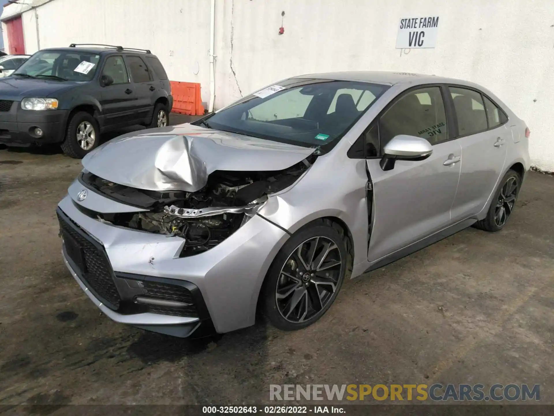 2 Photograph of a damaged car JTDS4RCE0LJ023625 TOYOTA COROLLA 2020