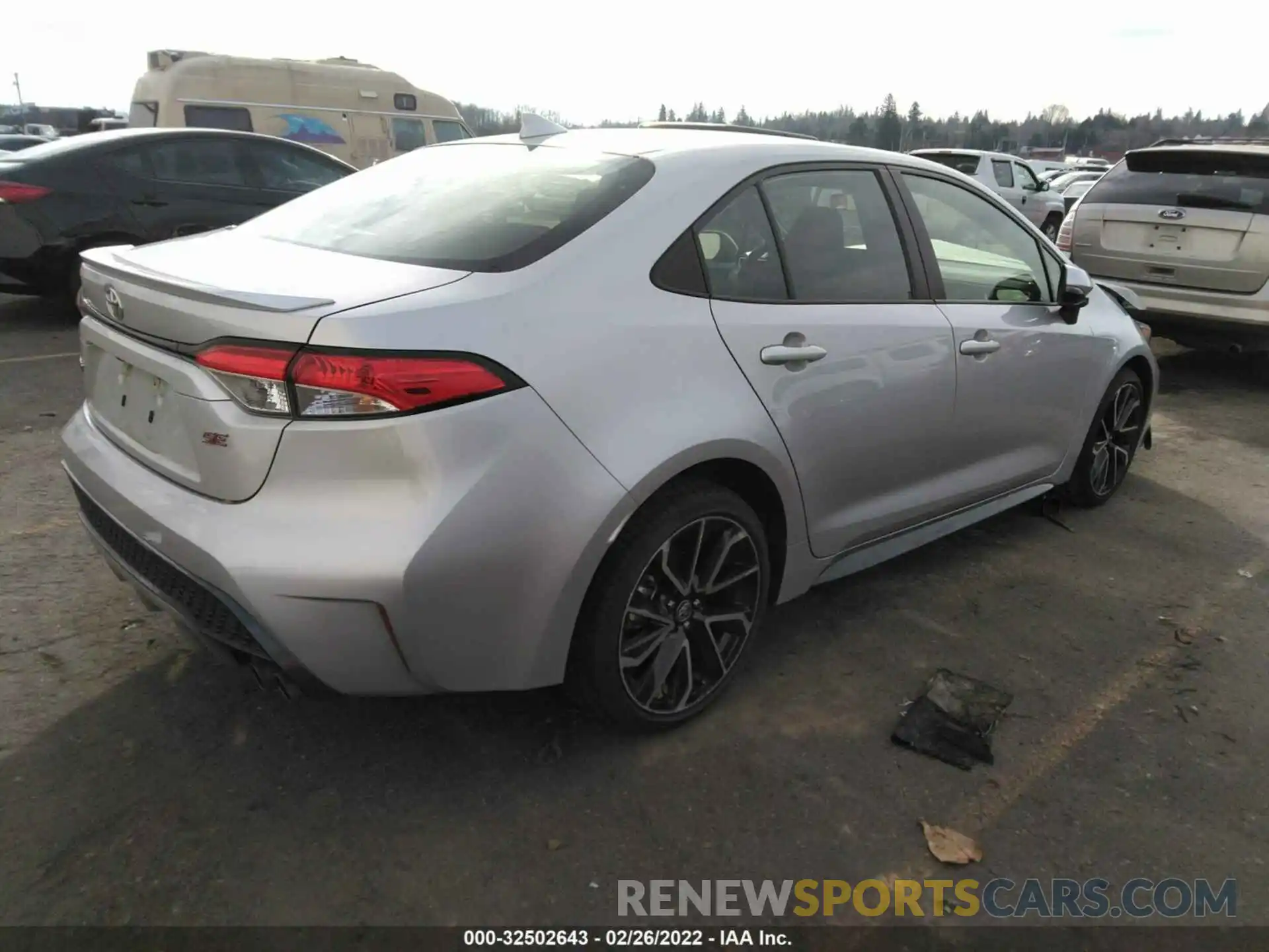 4 Photograph of a damaged car JTDS4RCE0LJ023625 TOYOTA COROLLA 2020