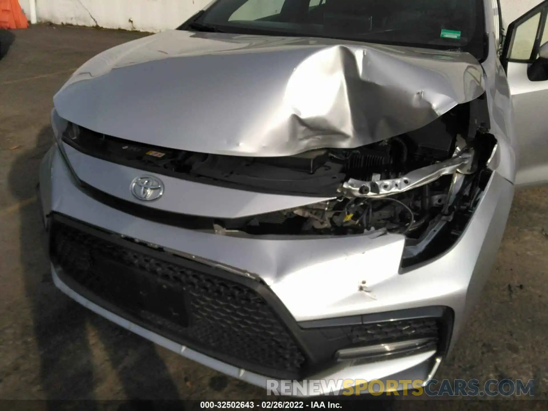 6 Photograph of a damaged car JTDS4RCE0LJ023625 TOYOTA COROLLA 2020