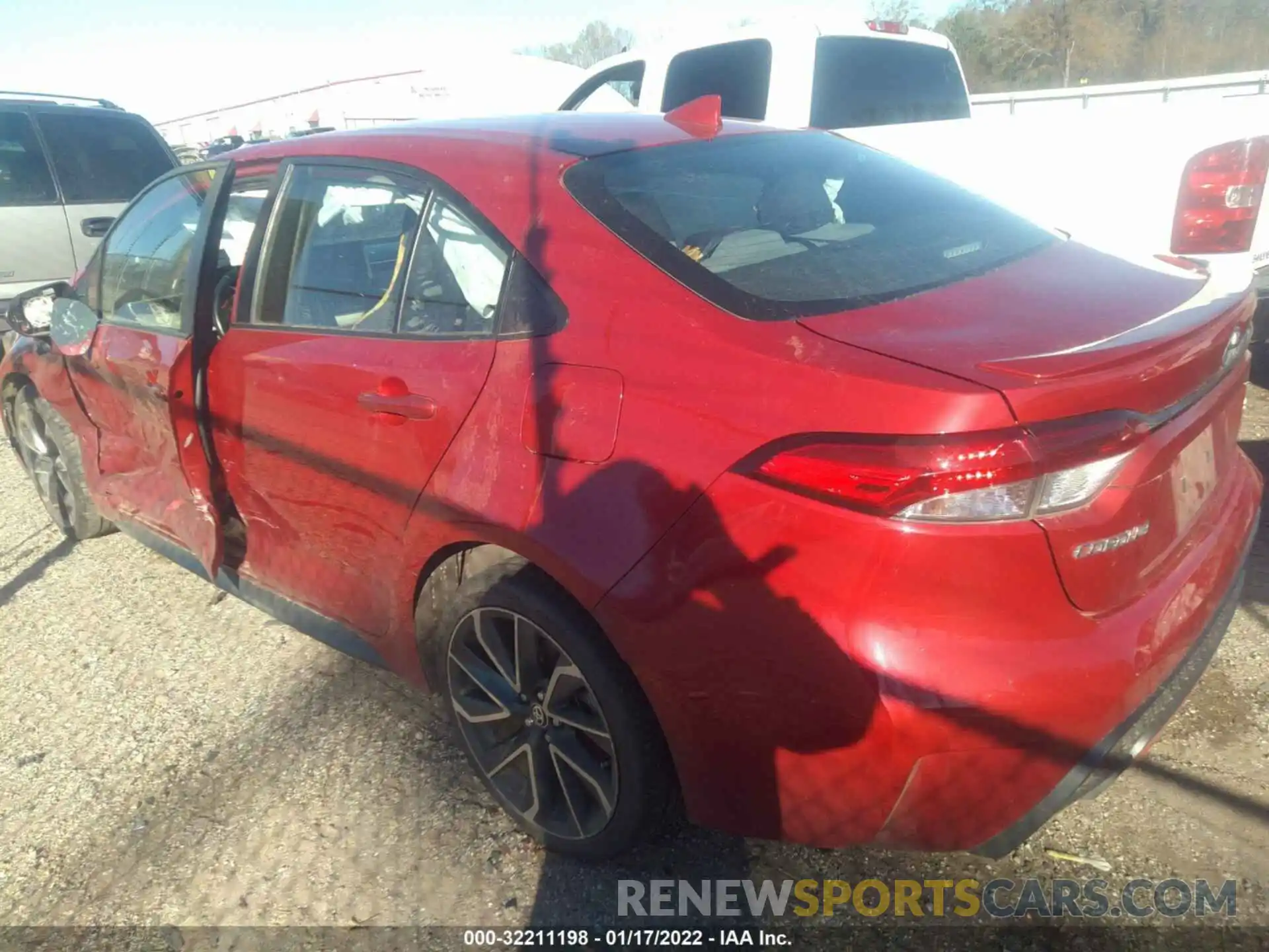 3 Photograph of a damaged car JTDS4RCE0LJ026170 TOYOTA COROLLA 2020