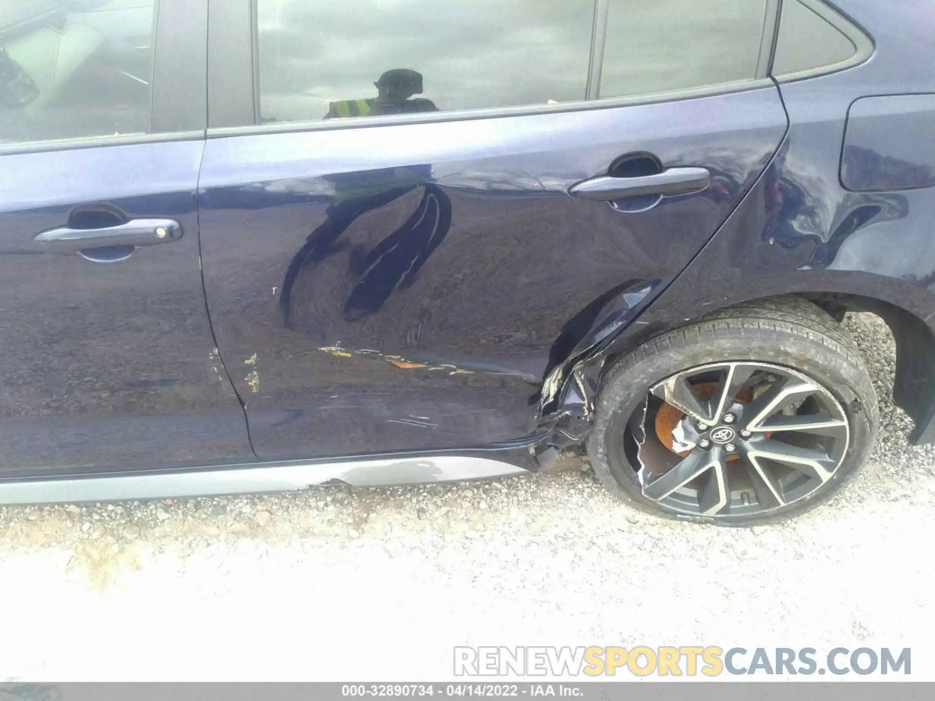 6 Photograph of a damaged car JTDS4RCE0LJ026203 TOYOTA COROLLA 2020