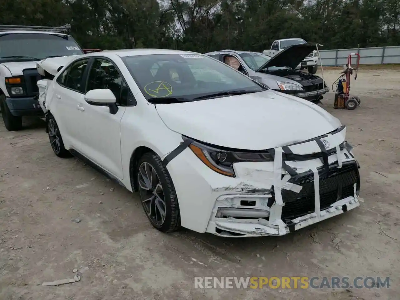 1 Photograph of a damaged car JTDS4RCE0LJ027285 TOYOTA COROLLA 2020