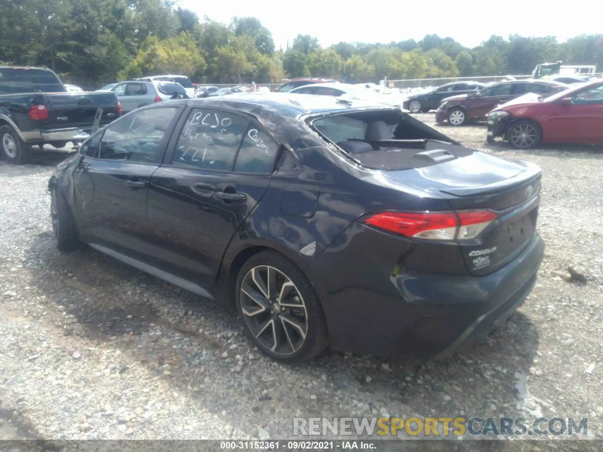 3 Photograph of a damaged car JTDS4RCE0LJ032213 TOYOTA COROLLA 2020