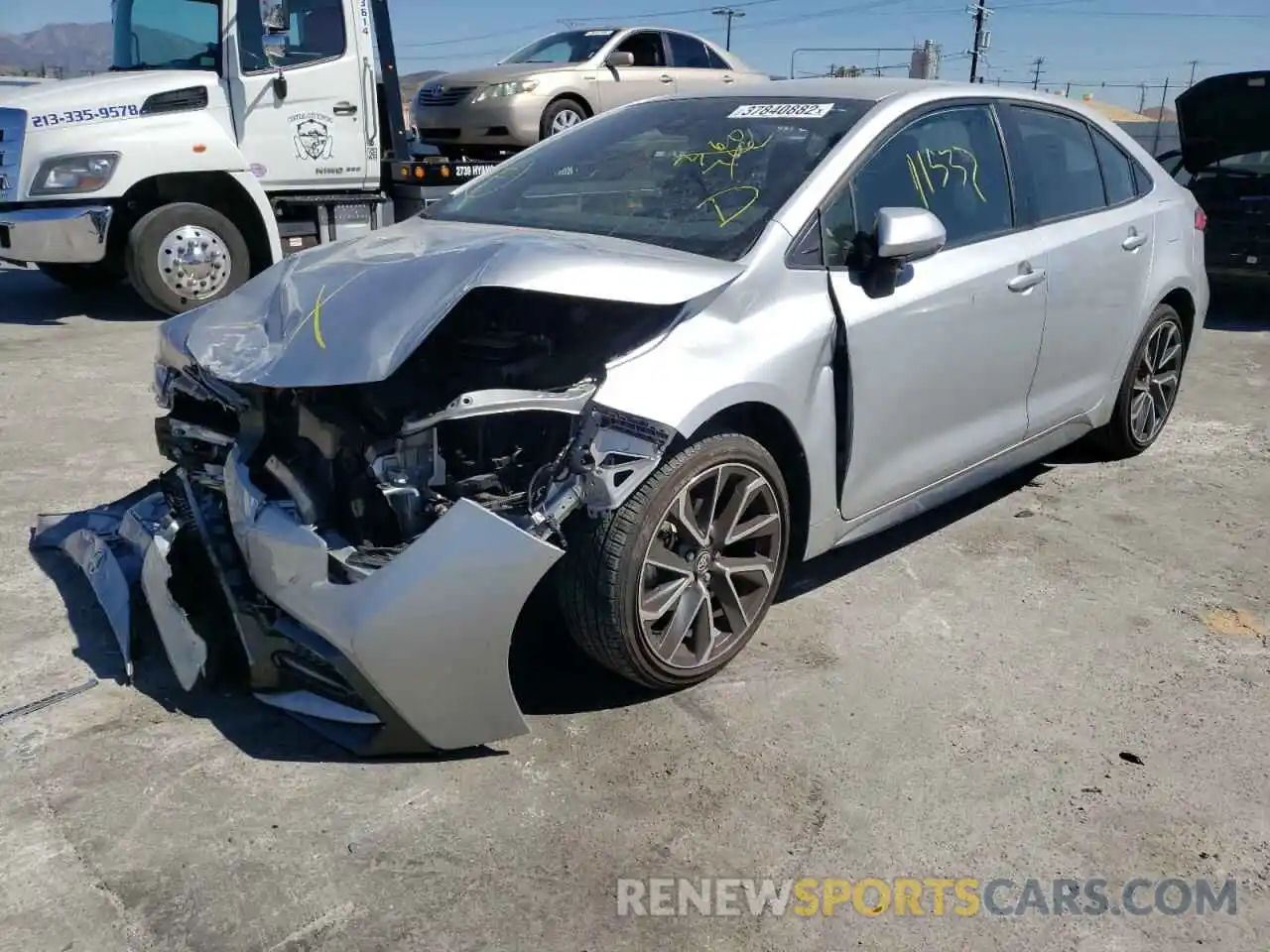 2 Photograph of a damaged car JTDS4RCE0LJ032308 TOYOTA COROLLA 2020