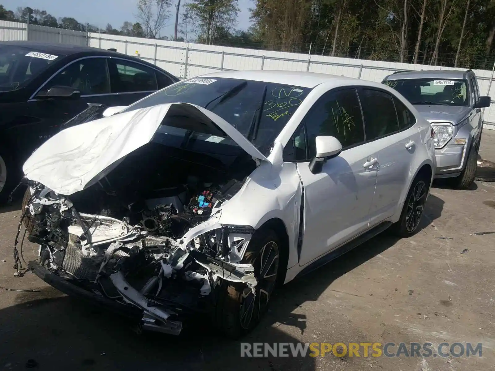 2 Photograph of a damaged car JTDS4RCE0LJ033202 TOYOTA COROLLA 2020